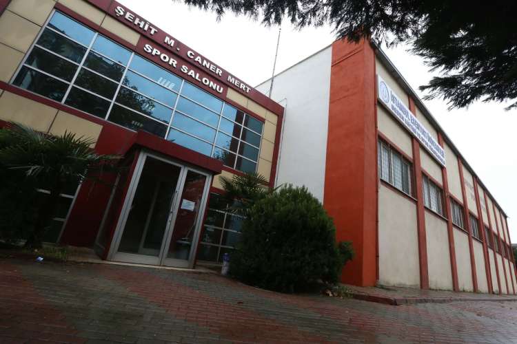Şehit M.Caner Mert Spor Merkezi
