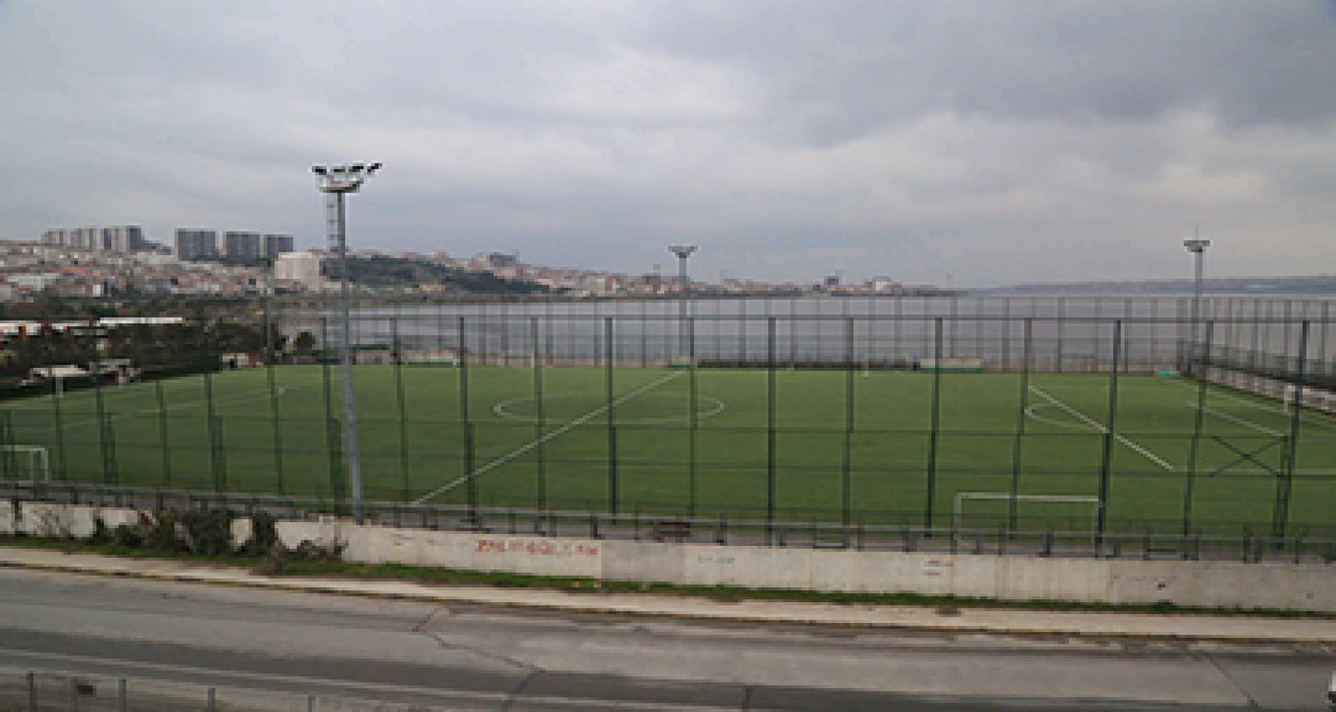 Kanarya spor stadı